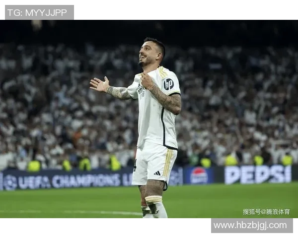 足球明星戴维斯的职业生涯与成就全景回顾与分析